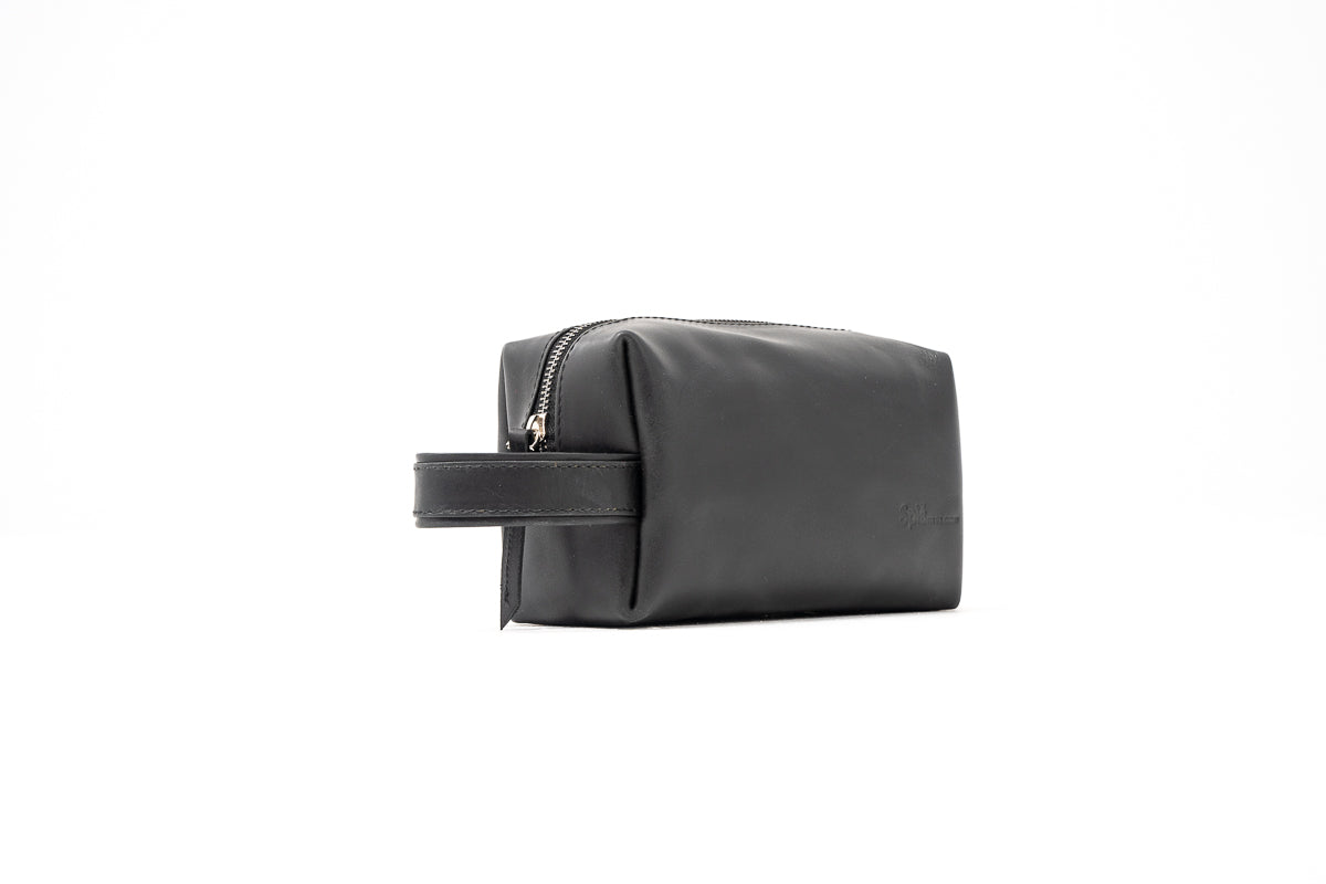 Black Cupola Leather Travel Pouch