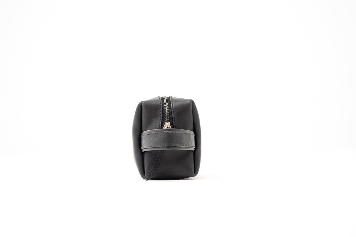 Black Cupola Leather Travel Pouch